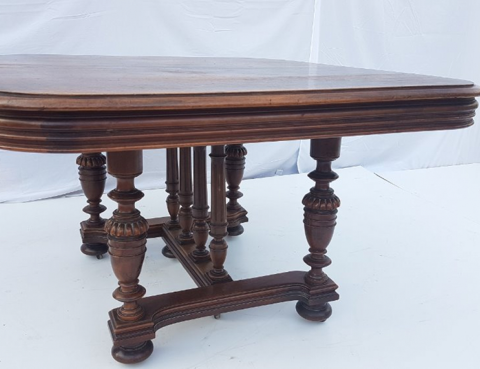 Jídelní souprava stůl   4 židle - Mechelen cca 1900, Cena 12 500 Kč, Stůl : v72 x d125 x s114 cm, Židle : 45x45cm ,výška : 97cm, MOŽNOST ZAJISTIT DOPRAVU ale preferujeme osobni prevzeti / naklady na dopravu hradi kupujici / po domluve i moznost zaslani na Slovensko