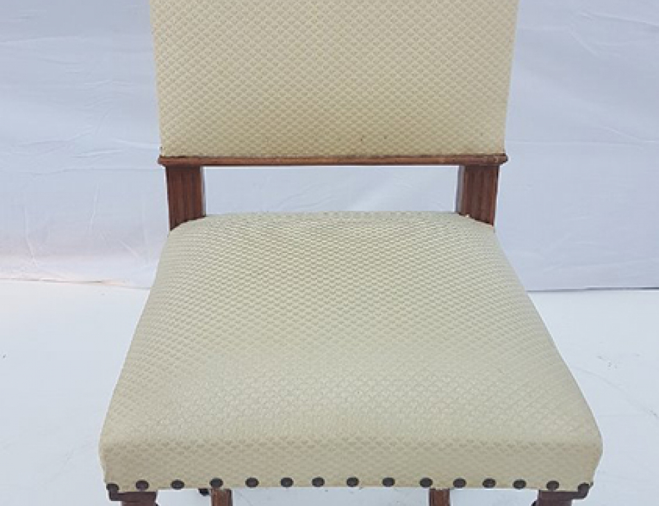 Jídelní souprava stůl   4 židle - Mechelen cca 1900, Cena 12 500 Kč, Stůl : v72 x d125 x s114 cm, Židle : 45x45cm ,výška : 97cm, MOŽNOST ZAJISTIT DOPRAVU ale preferujeme osobni prevzeti / naklady na dopravu hradi kupujici / po domluve i moznost zaslani na Slovensko