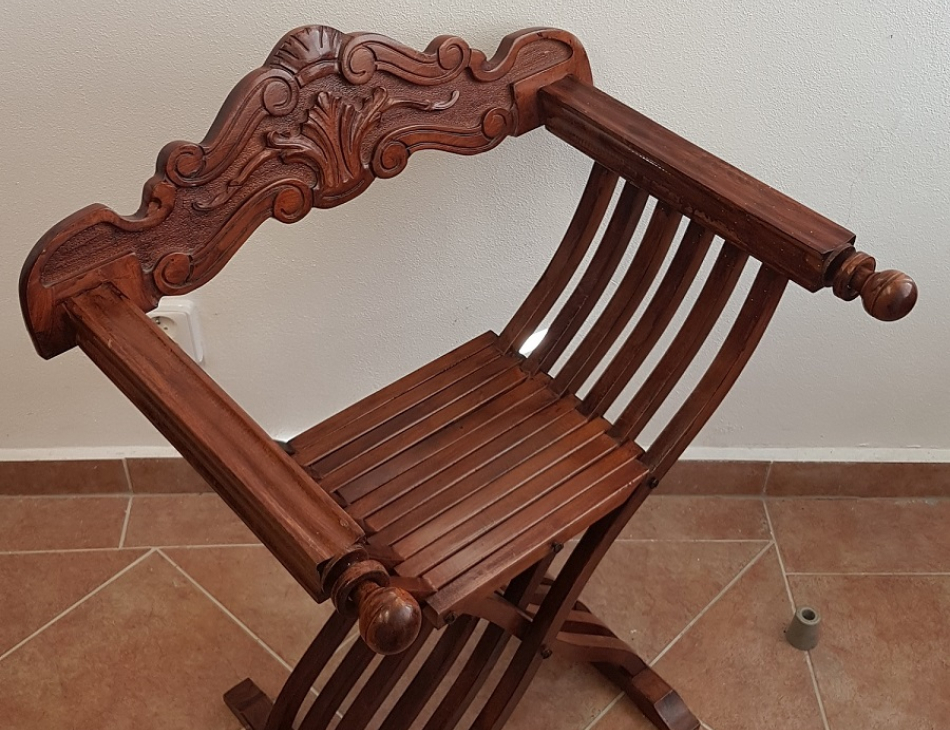 Rozměry: 65 x 47 cm , celková výška 84 cm / Možnost zaslání !! / náklady na dopravu hradí kupující / po domluvě i možnost zaslání na Slovensko. PODÍVEJTE SE PROSÍM NA VŠECHNY MOJE NABÍDKY .... Zveme Vás do příjemného prostředí našeho obchodu
